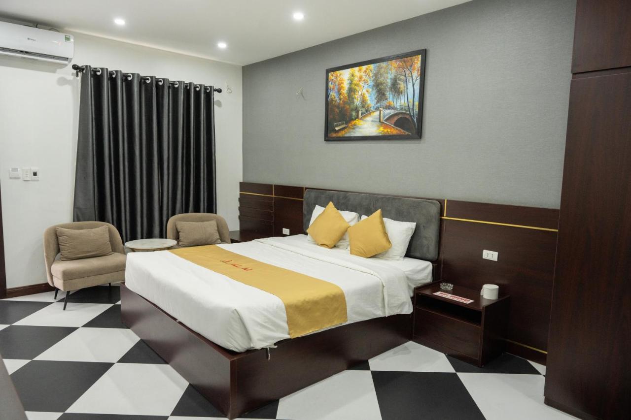 Anh Anh Luxury Hotel トゥエンクアン エクステリア 写真