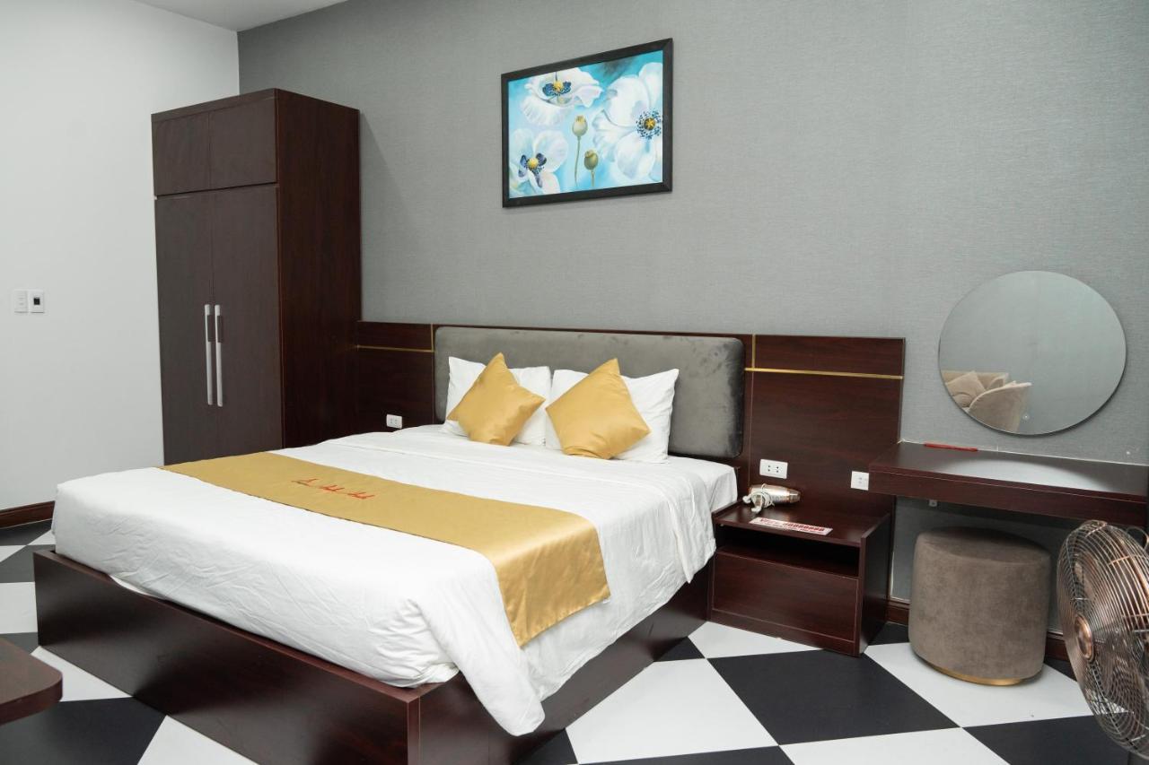 Anh Anh Luxury Hotel トゥエンクアン エクステリア 写真
